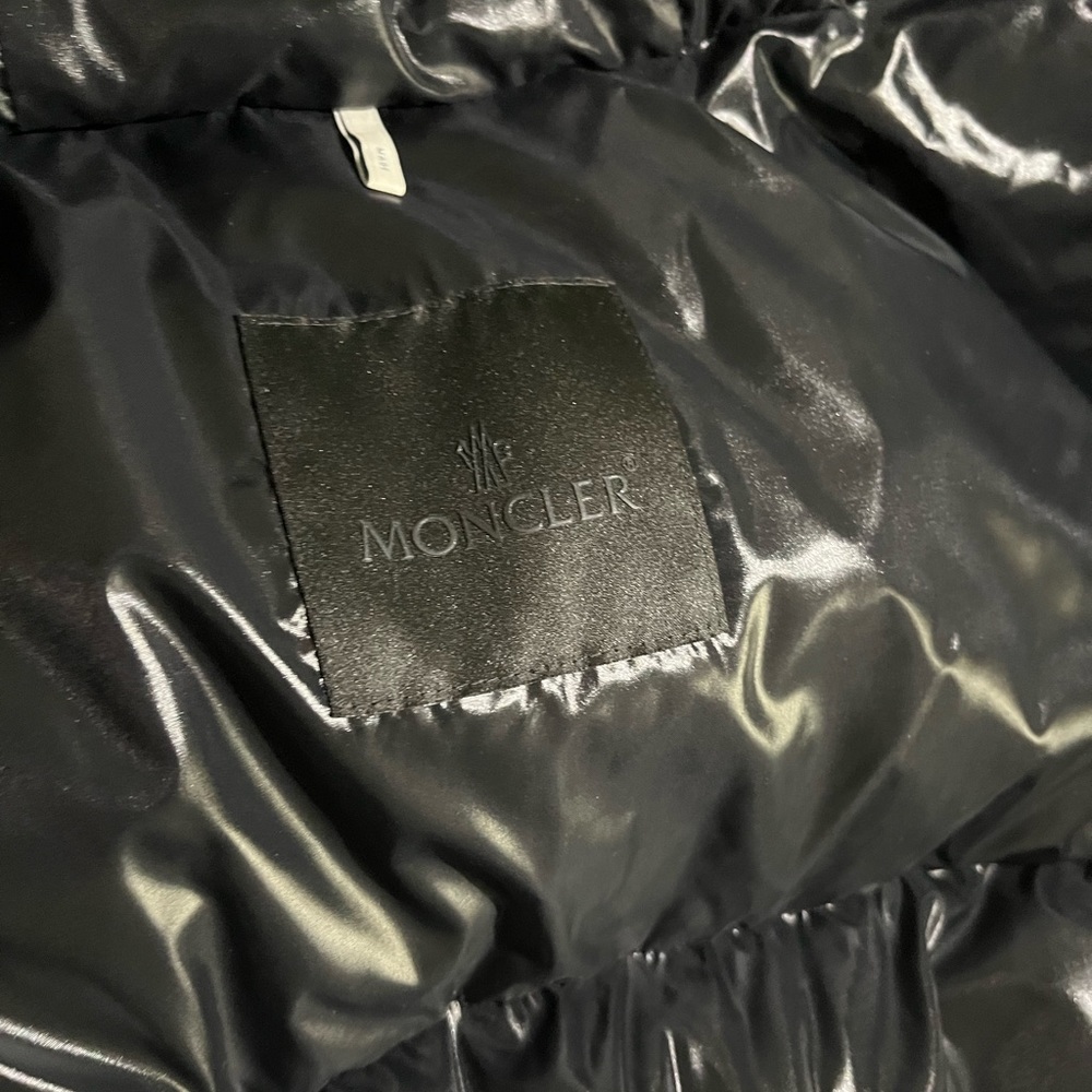 Authentic Monclear Jacket. Never Worn And Limited… - image 3